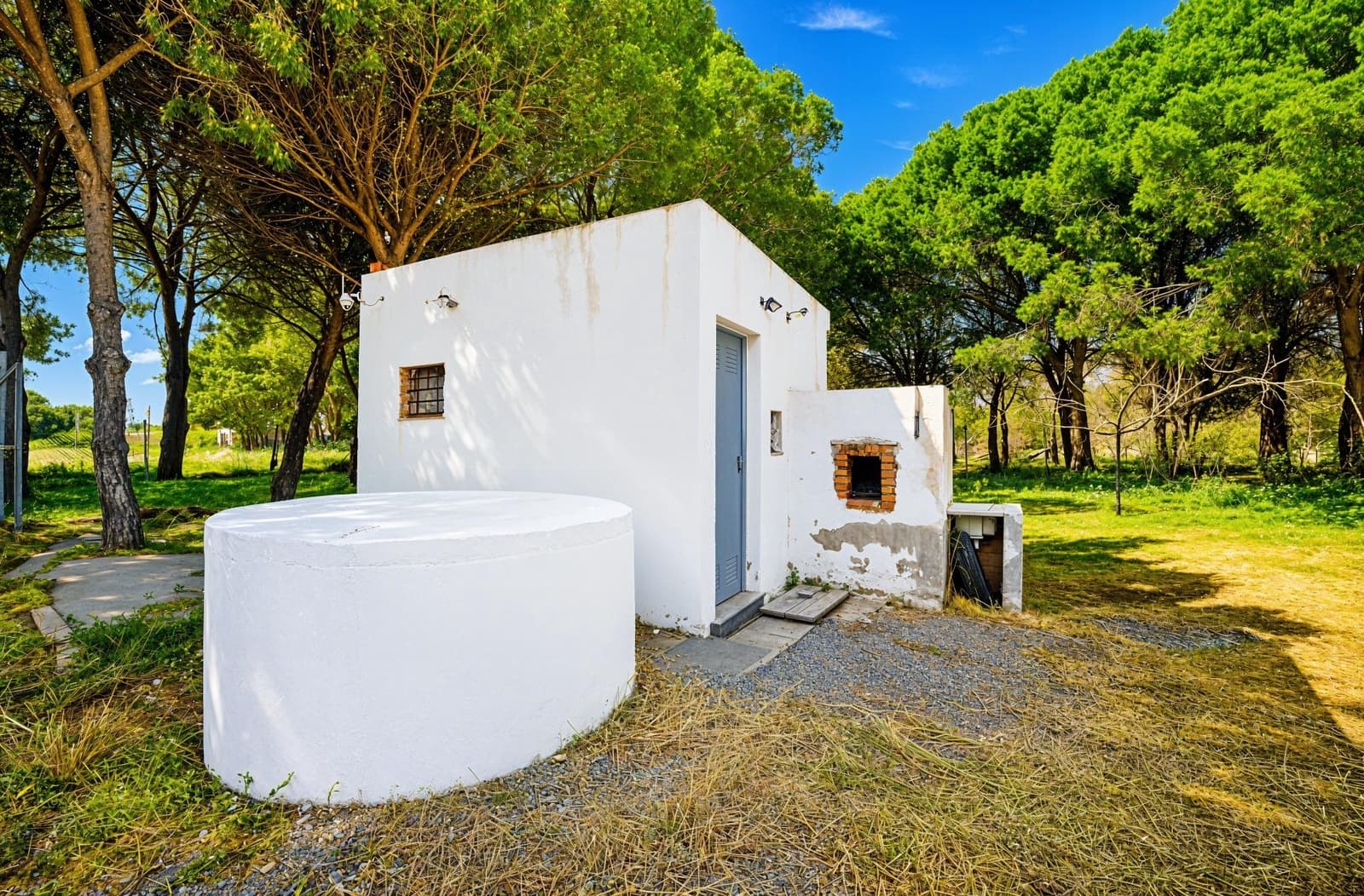 2 bedroom Villa for sale in Chiclana de la Frontera - € 199,990 (Ref: 9812328)