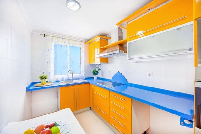 3 soveværelse Lejlighed til salg i Chiclana de la Frontera - € 185.990 (Ref: 9846652)