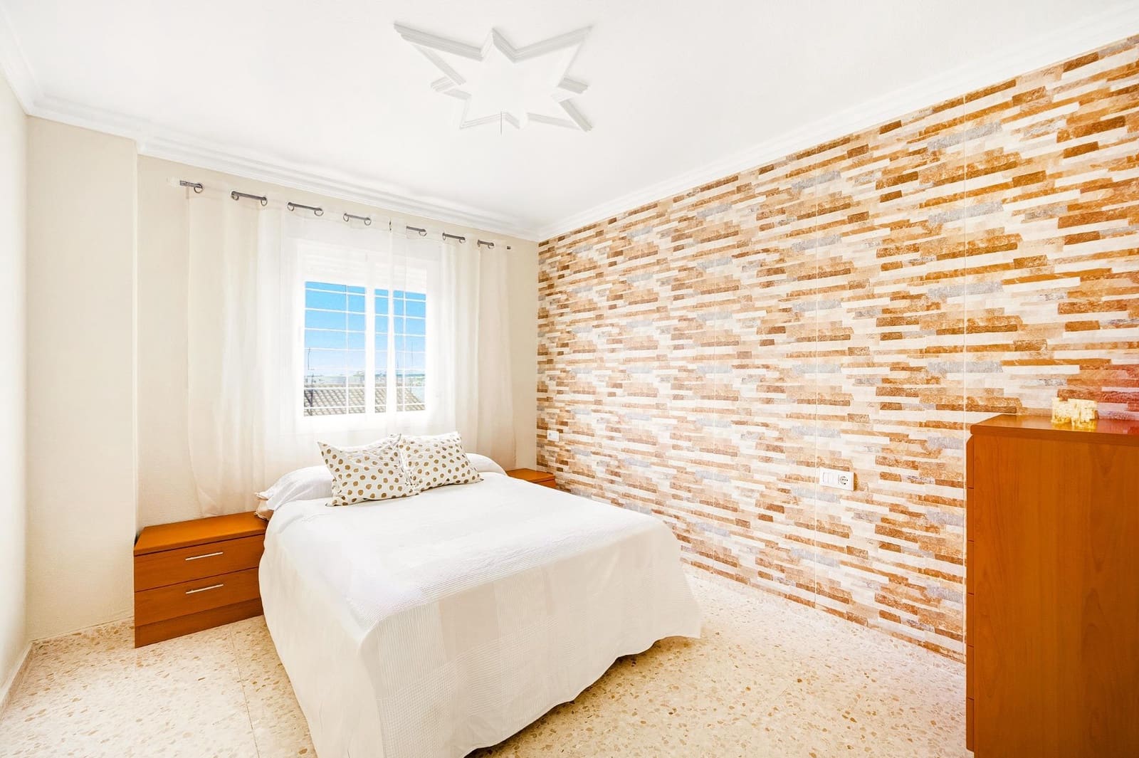 3 soveværelse Lejlighed til salg i Chiclana de la Frontera - € 185.990 (Ref: 9846652)
