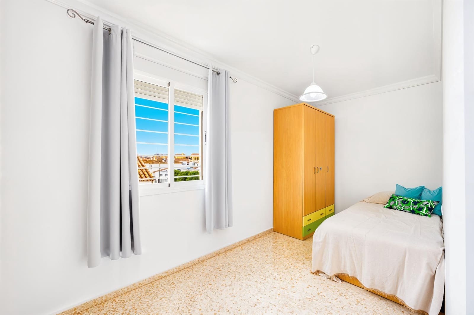 3 soveværelse Lejlighed til salg i Chiclana de la Frontera - € 185.990 (Ref: 9846652)