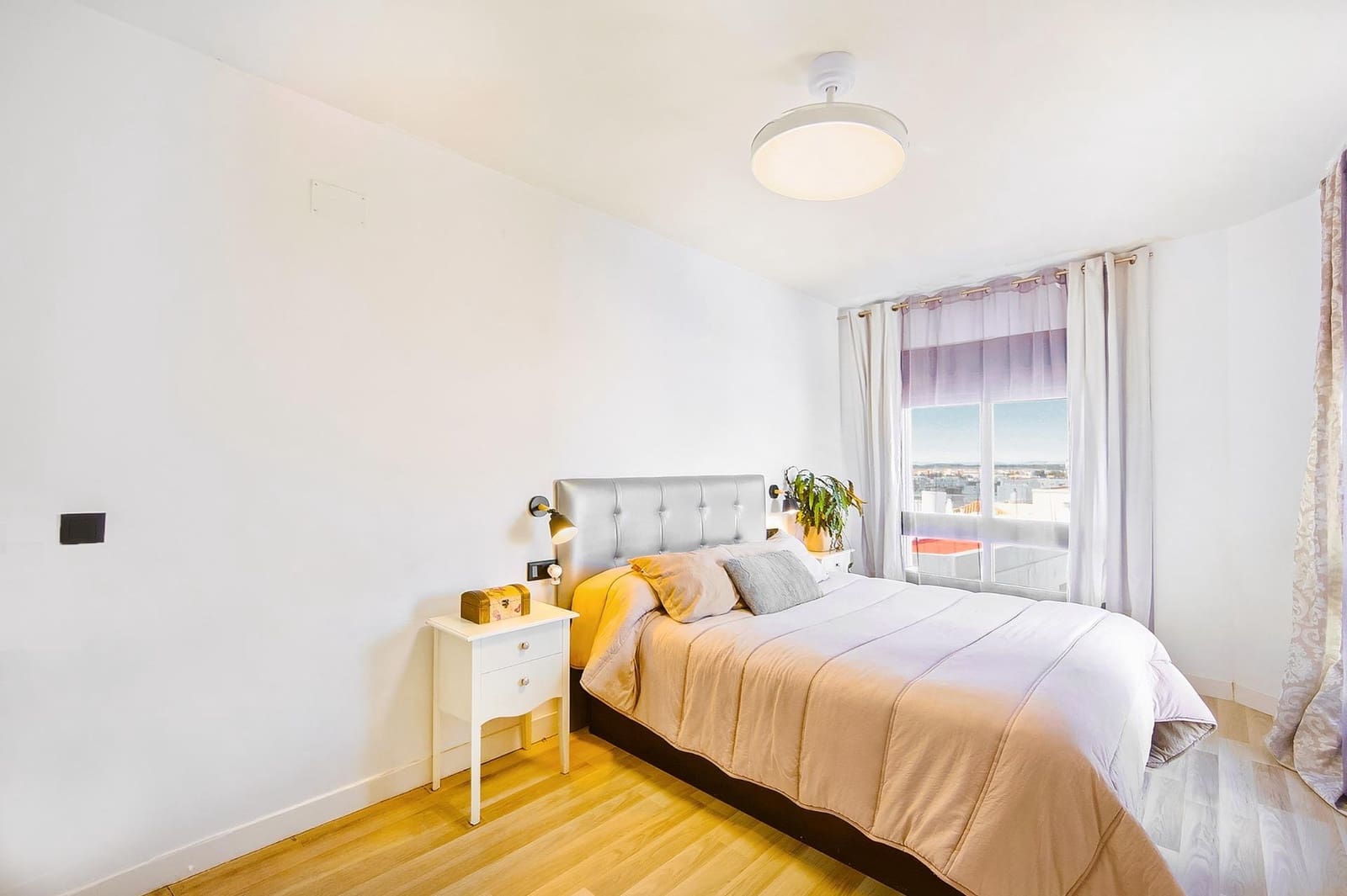 3 soveværelse Lejlighed til salg i Chiclana de la Frontera - € 189.990 (Ref: 9849656)