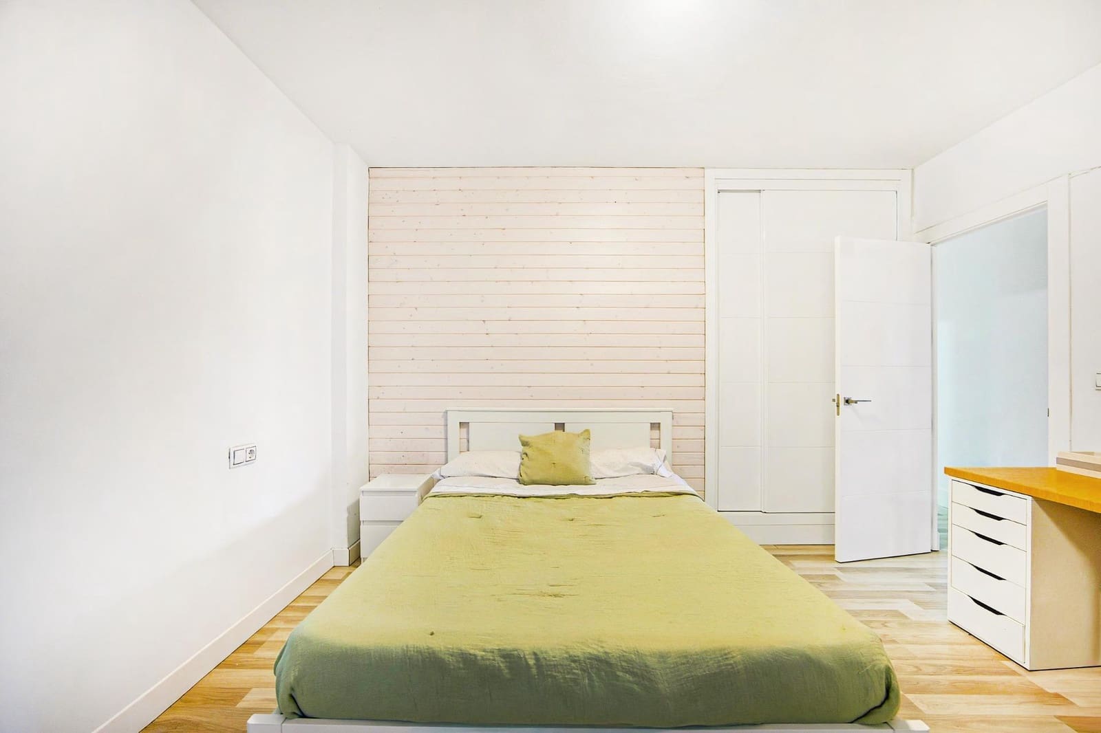 3 soveværelse Lejlighed til salg i Chiclana de la Frontera - € 189.990 (Ref: 9849656)