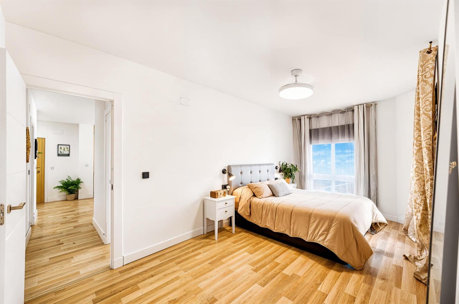3 chambre Appartement à vendre à Chiclana de la Frontera - 189 990 € (Ref: 9849656)
