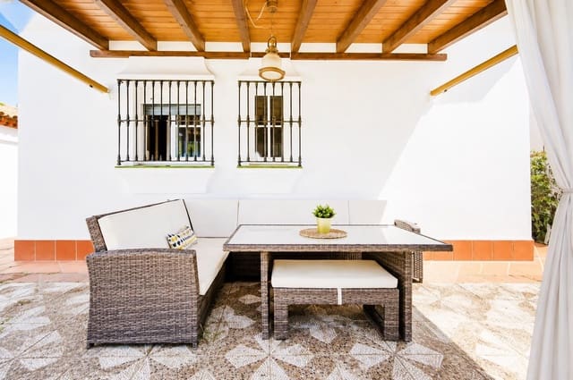 3 sovrum Villa till salu i Chiclana de la Frontera med pool garage - 399 900 € (Ref: 9851961)