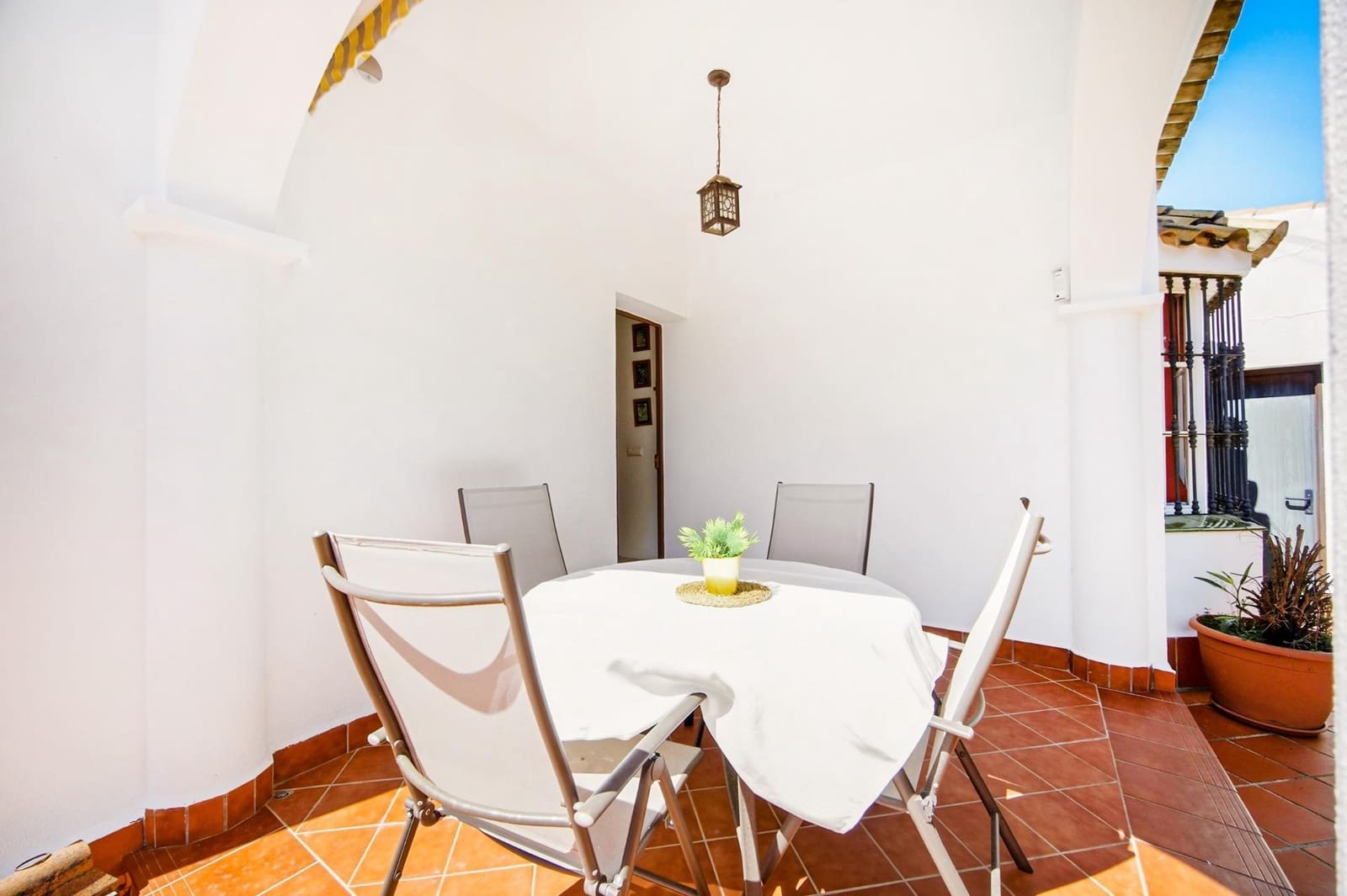3 bedroom Villa for sale in Chiclana de la Frontera with pool garage - € 399,900 (Ref: 9851961)