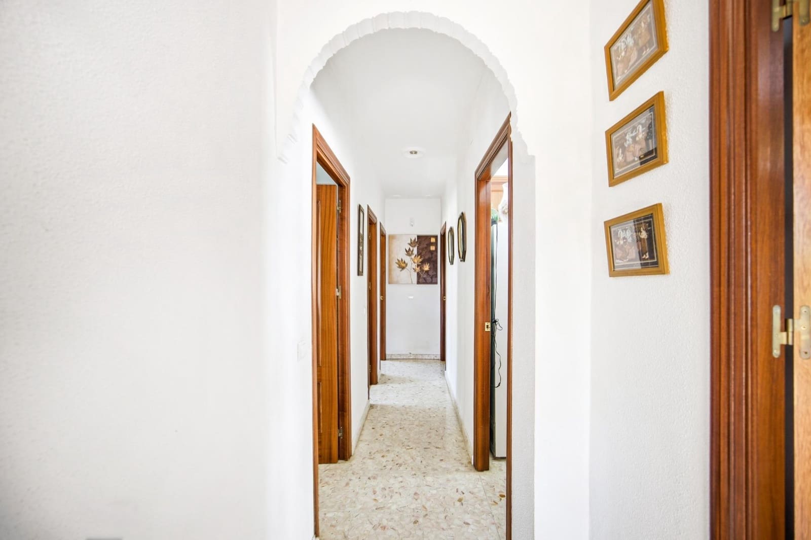 3 bedroom Villa for sale in Chiclana de la Frontera with pool garage - € 399,900 (Ref: 9851961)