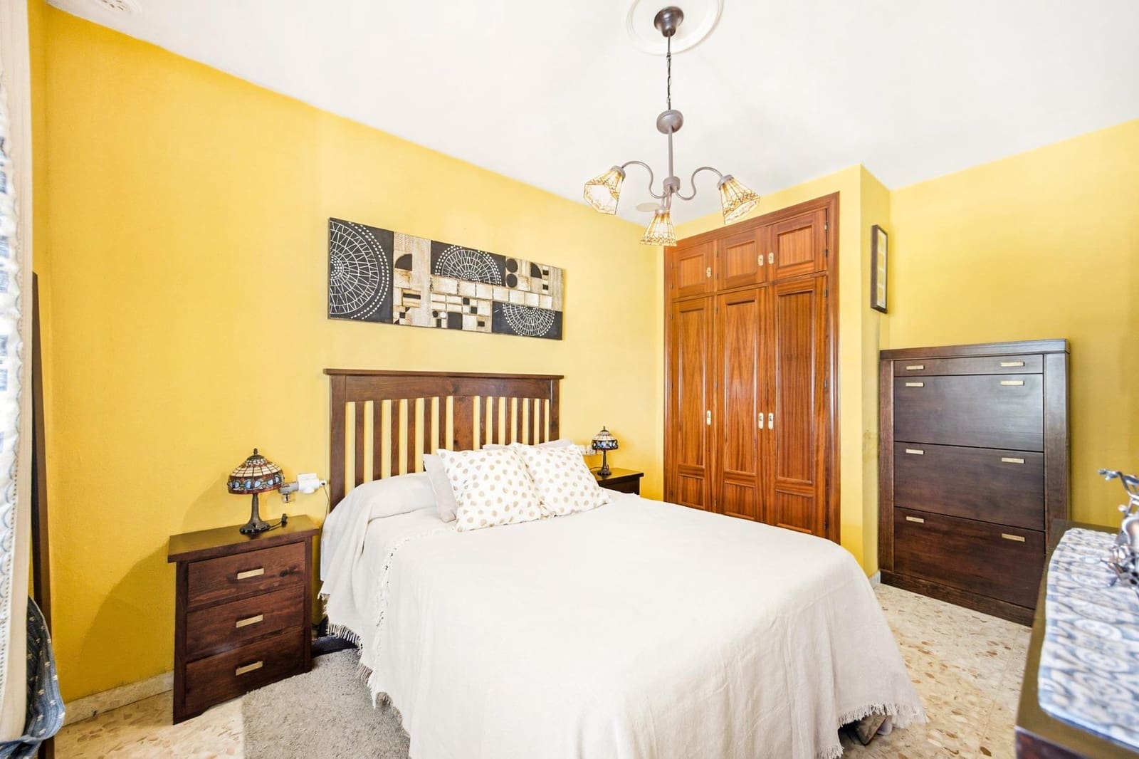 3 bedroom Villa for sale in Chiclana de la Frontera with pool garage - € 399,900 (Ref: 9851961)
