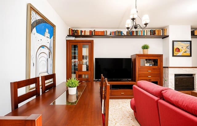 3 camera da letto Villa in vendita in Chiclana de la Frontera con piscina garage - 399.900 € (Rif: 9851961)