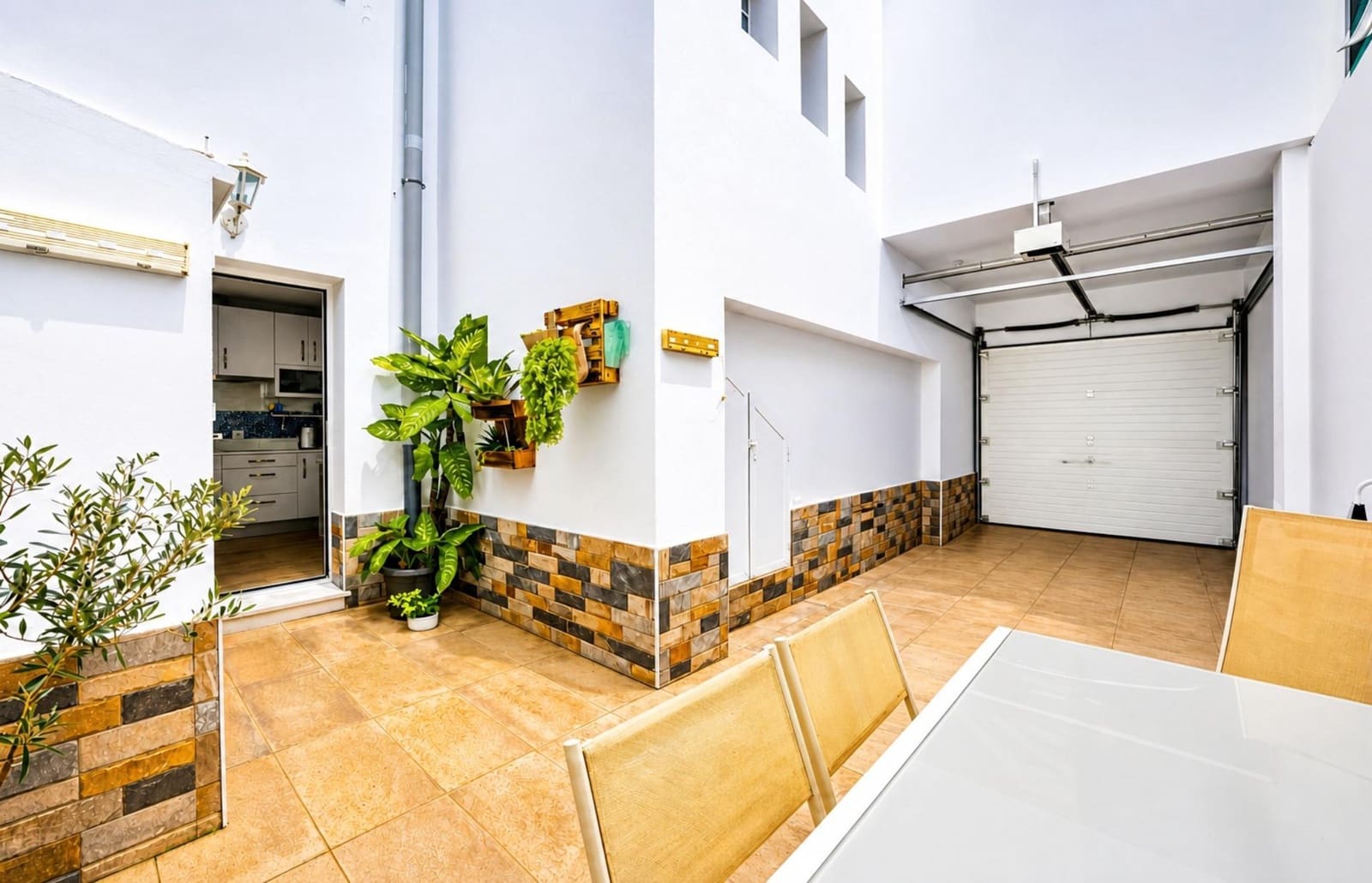 3 Zimmer Reihenhaus zu verkaufen in Chiclana de la Frontera mit Garage - 214.990 € (Ref: 9892575)