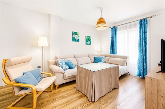 3 quarto Moradia em Banda para venda em Chiclana de la Frontera com garagem - 214 990 € (Ref: 9892575)