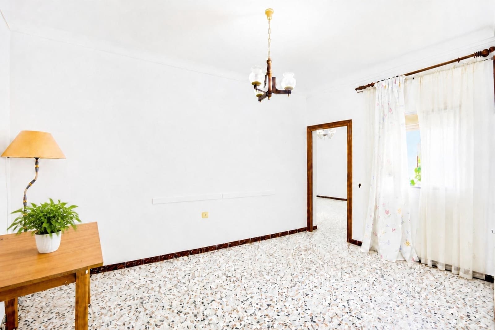 6 soveværelse Byhus til salg i Medina-Sidonia med garage - € 184.900 (Ref: 9892576)