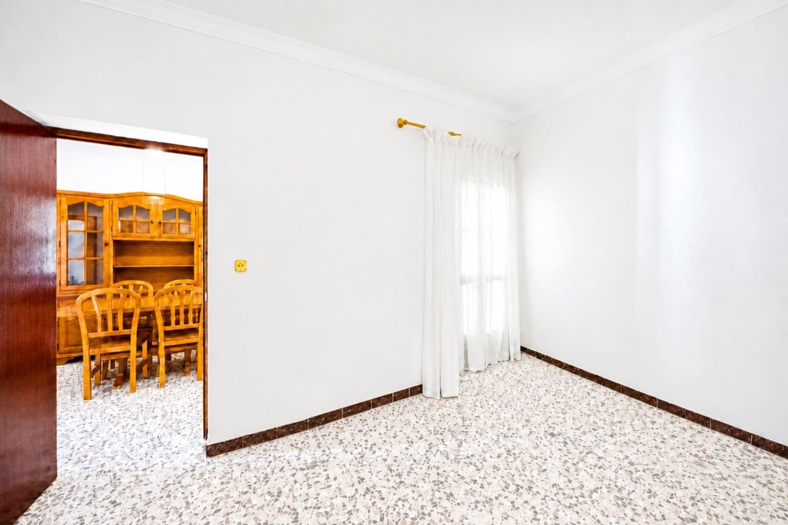 6 soveværelse Byhus til salg i Medina-Sidonia med garage - € 184.900 (Ref: 9892576)