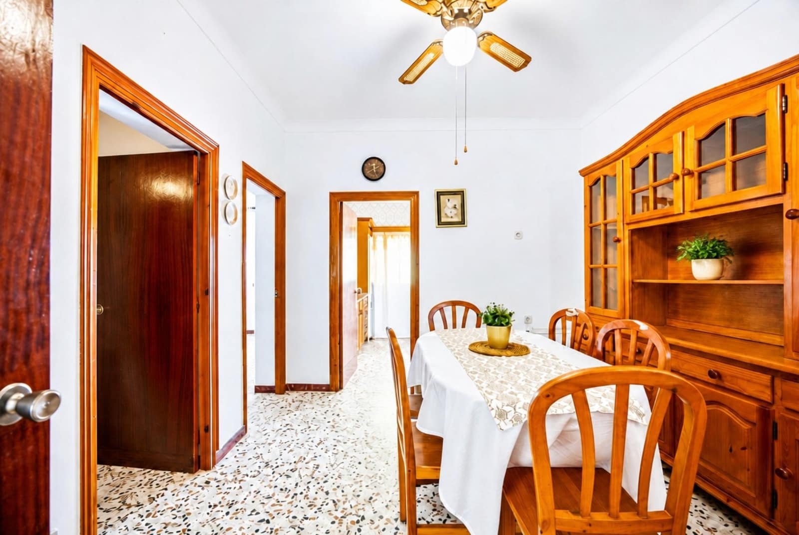 6 soveværelse Byhus til salg i Medina-Sidonia med garage - € 184.900 (Ref: 9892576)