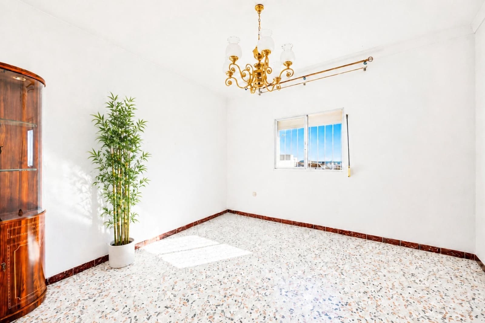 6 soveværelse Byhus til salg i Medina-Sidonia med garage - € 184.900 (Ref: 9892576)