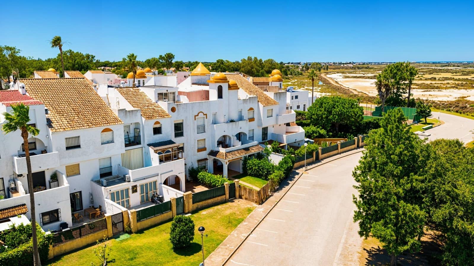 2 sovrum Lägenhet till salu i Chiclana de la Frontera med pool - 224 900 € (Ref: 9903835)