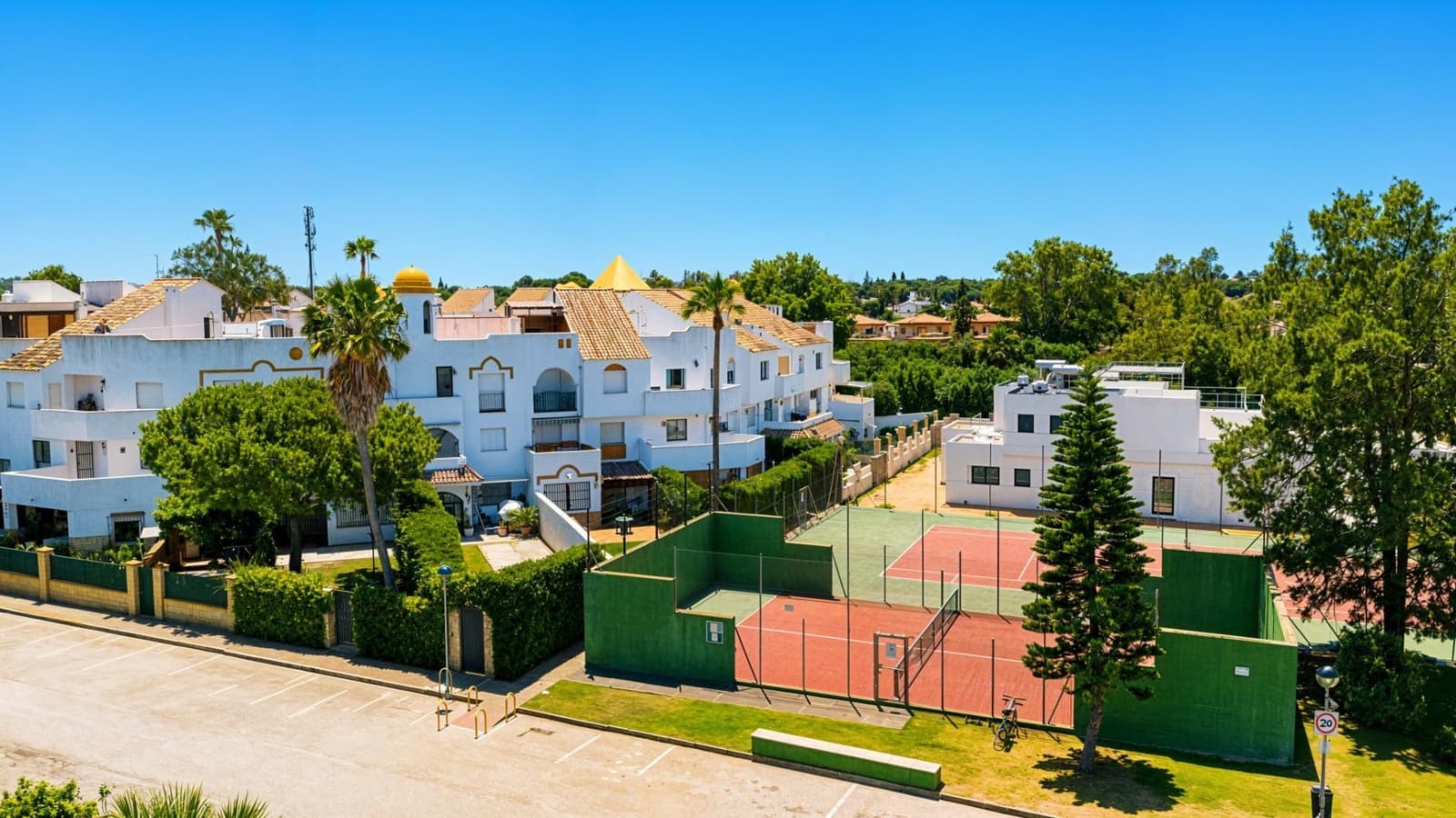 2 sovrum Lägenhet till salu i Chiclana de la Frontera med pool - 224 900 € (Ref: 9903835)