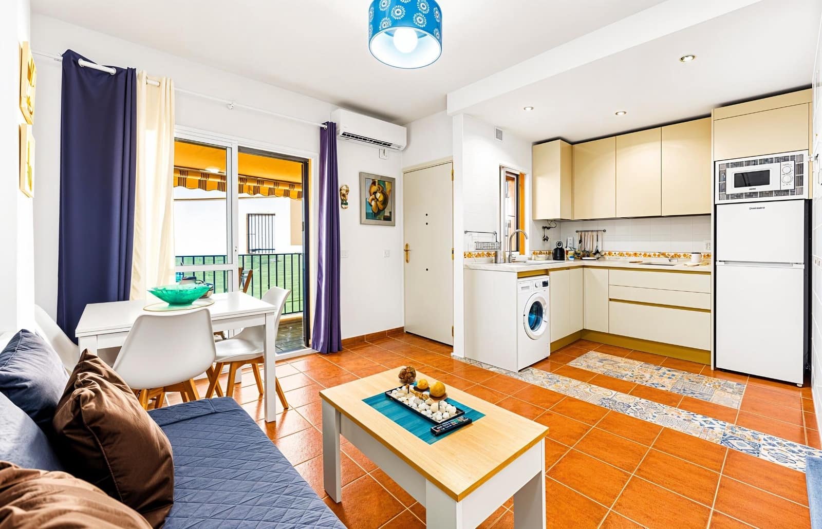 2 quarto Apartamento para venda em Chiclana de la Frontera com piscina garagem - 274 990 € (Ref: 9908216)
