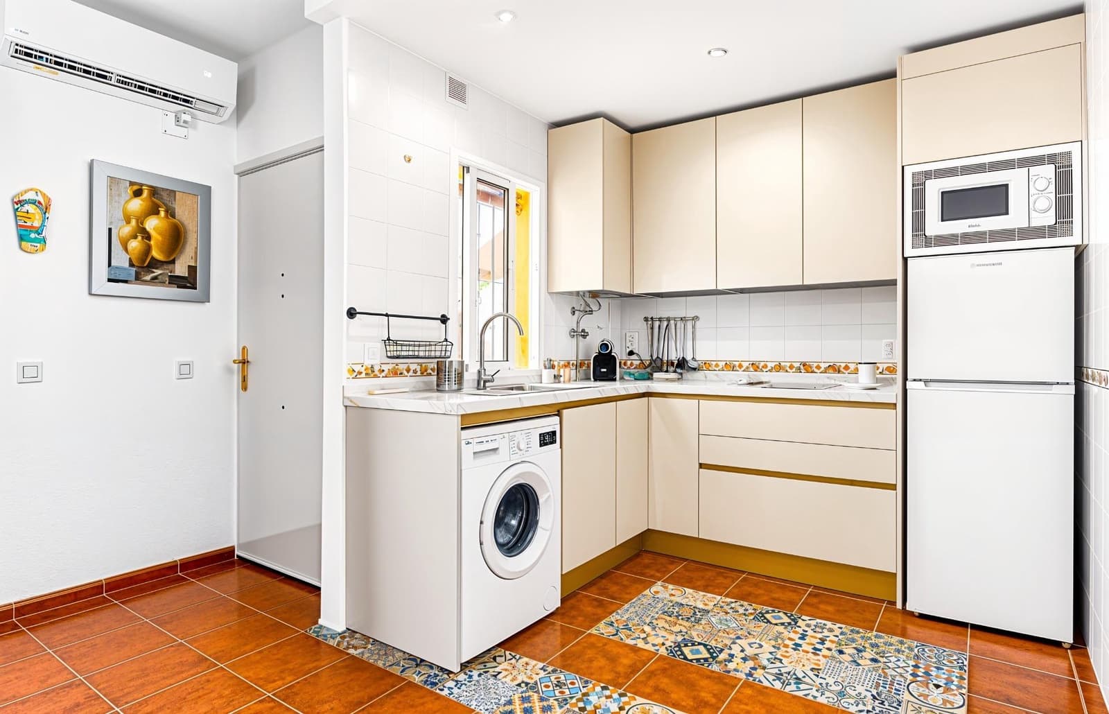 2 quarto Apartamento para venda em Chiclana de la Frontera com piscina garagem - 274 990 € (Ref: 9908216)