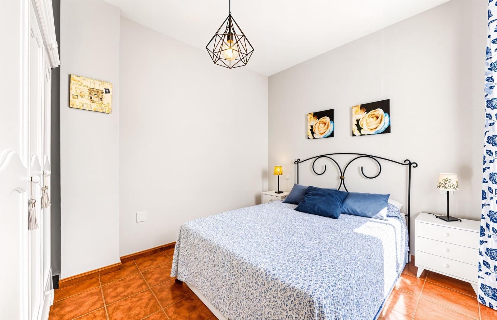 2 bedroom Apartment for sale in Chiclana de la Frontera with pool garage - € 274,990 (Ref: 9908216)