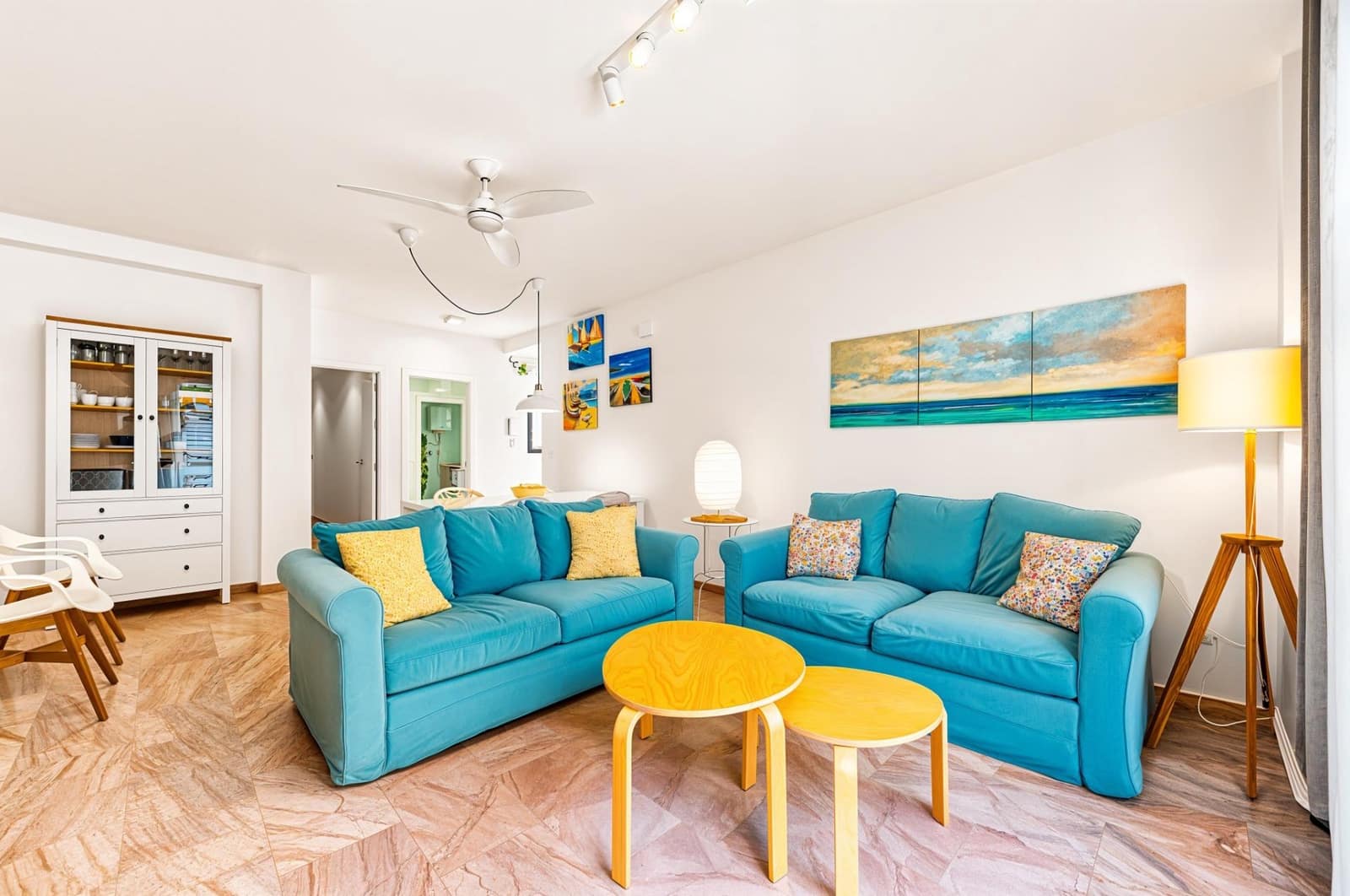 2 bedroom Apartment for sale in Novo Sancti Petri with pool - € 425,000 (Ref: 9929585)