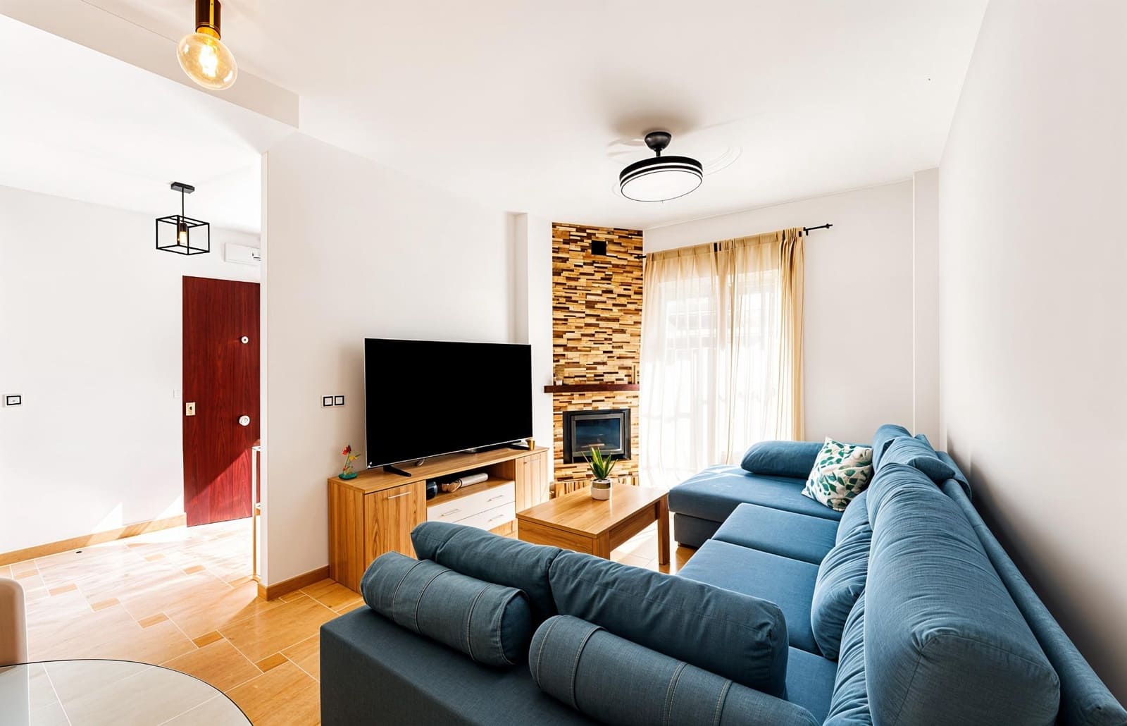 3 makuuhuone Rivitalo myytävänä paikassa Chiclana de la Frontera mukana 
autotalli - 229 900 € (Ref: 9945929)