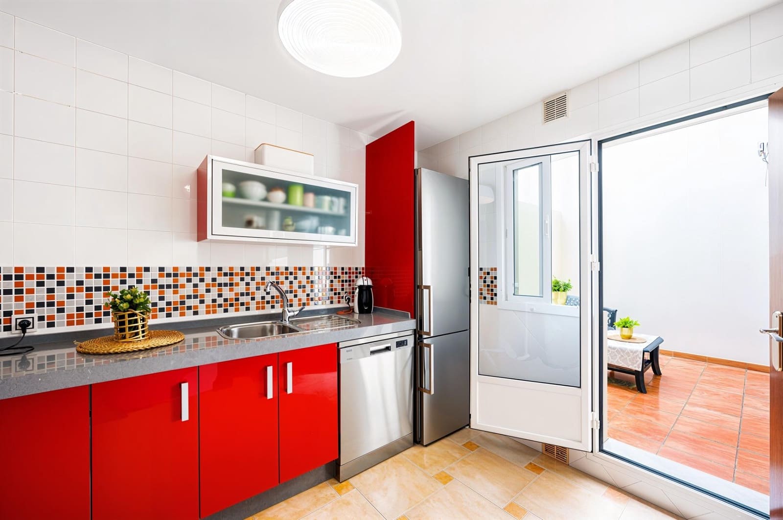 3 makuuhuone Rivitalo myytävänä paikassa Chiclana de la Frontera mukana 
autotalli - 229 900 € (Ref: 9945929)