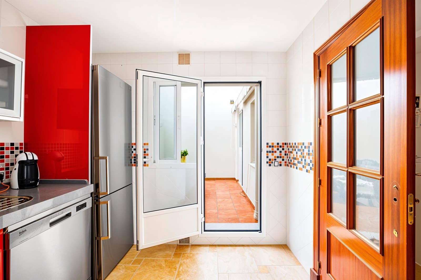 3 makuuhuone Rivitalo myytävänä paikassa Chiclana de la Frontera mukana 
autotalli - 229 900 € (Ref: 9945929)