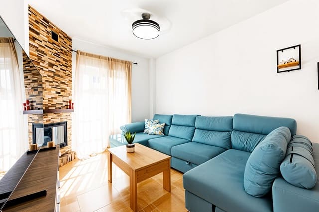 3 sovrum Radhus till salu i Chiclana de la Frontera med garage - 229 900 € (Ref: 9945929)