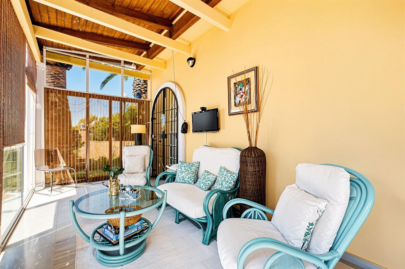5 slaapkamer Villa te koop in Novo Sancti Petri met zwembad - € 1.200.000 (Ref: 9945930)