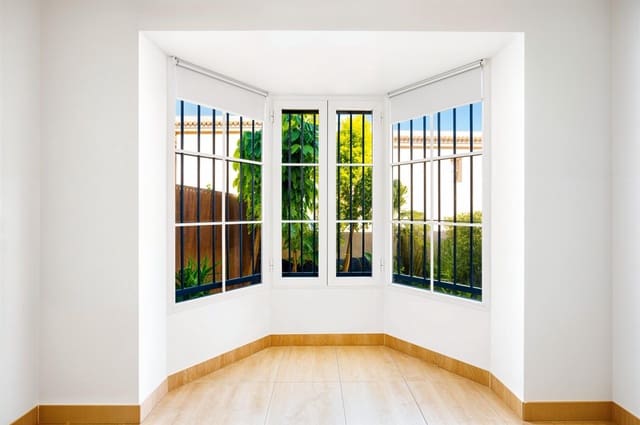 3 slaapkamer Rijtjeshuis te koop in Chiclana de la Frontera - € 309.990 (Ref: 9959965)
