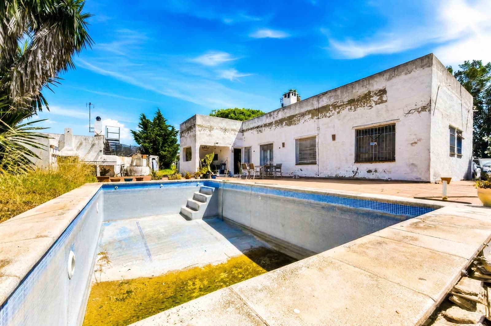 3 quarto Moradia para venda em Chiclana de la Frontera com piscina - 179 990 € (Ref: 9970800)