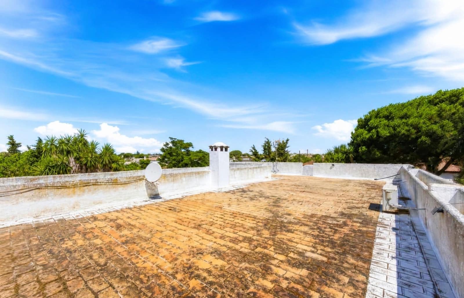 3 quarto Moradia para venda em Chiclana de la Frontera com piscina - 179 990 € (Ref: 9970800)