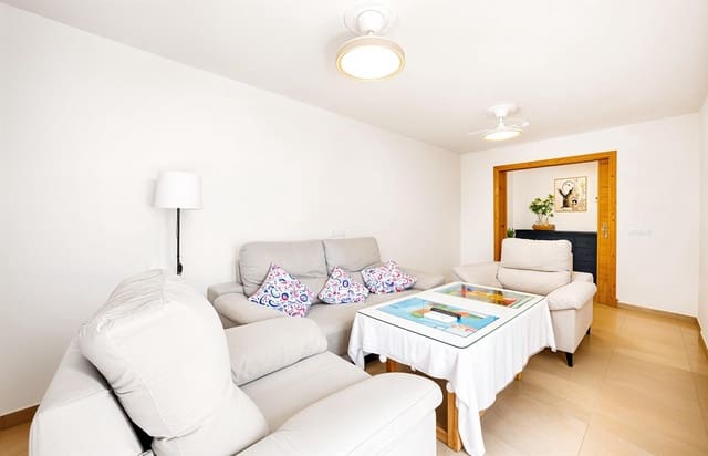 3 quarto Apartamento para venda em Chiclana de la Frontera - 199 990 € (Ref: 9975611)