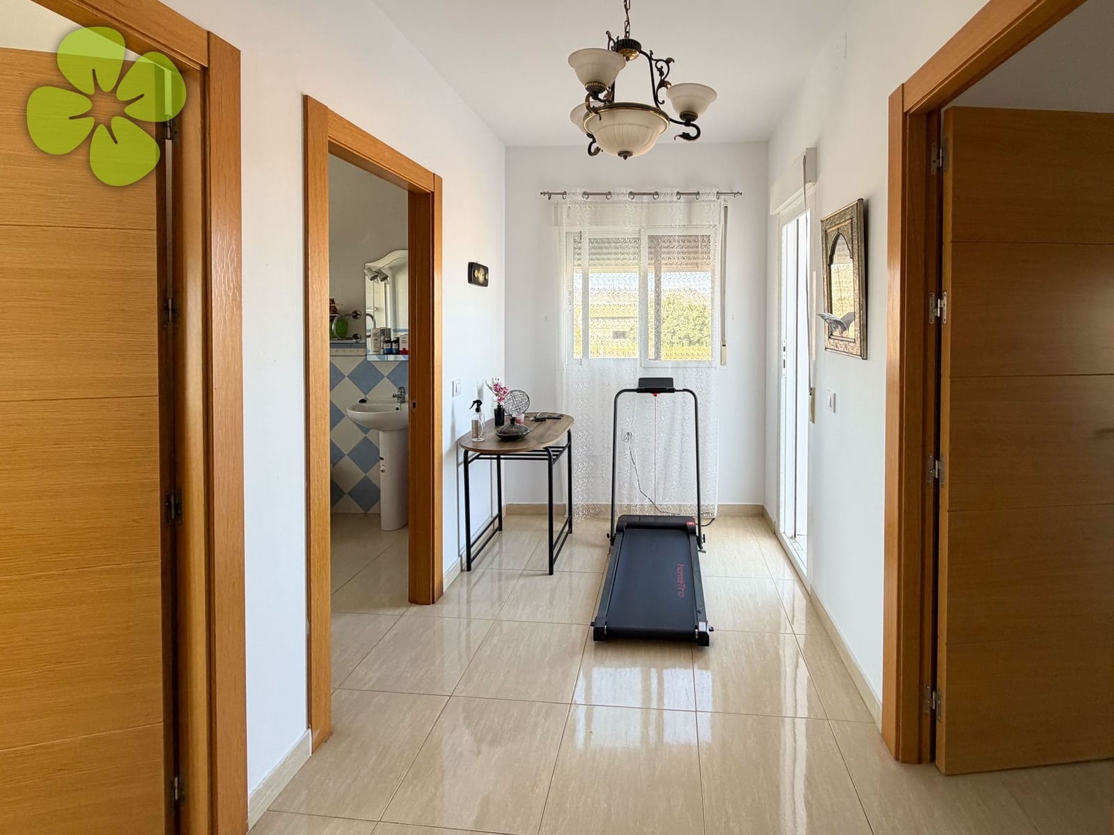 5 Zimmer Villa zu verkaufen in Huercal-Overa mit Pool - 270.000 € (Ref: 10007960)
