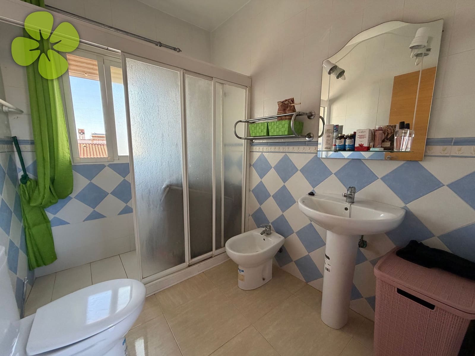 5 Zimmer Villa zu verkaufen in Huercal-Overa mit Pool - 270.000 € (Ref: 10007960)