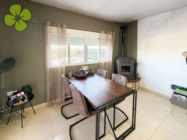 5 bedroom Villa for sale in Huércal-Overa with pool - € 270,000 (Ref: 10007960)