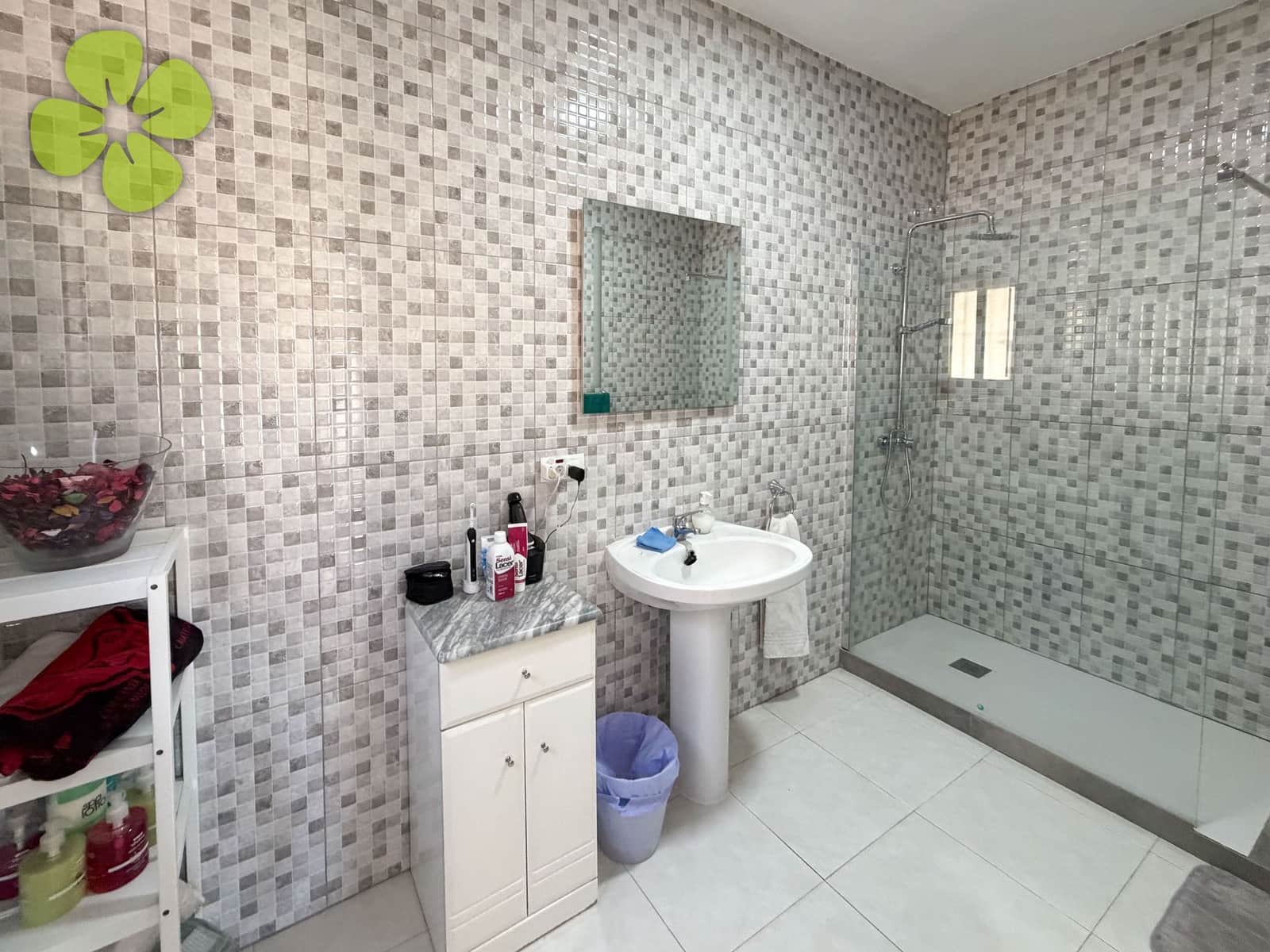 3 Zimmer Villa zu verkaufen in Lijar mit Pool - 245.000 € (Ref: 10008046)