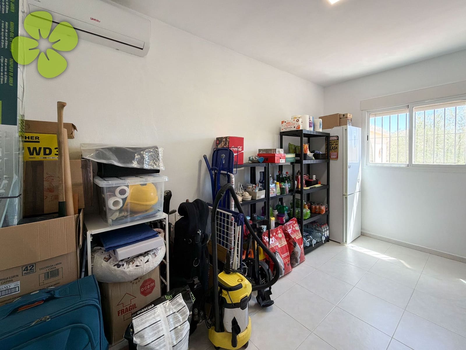 3 Zimmer Villa zu verkaufen in Lijar mit Pool - 245.000 € (Ref: 10008046)