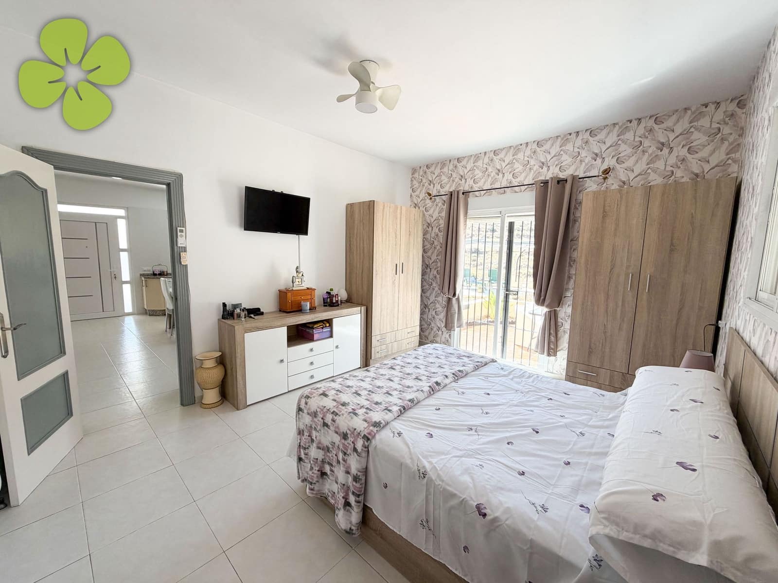 3 Zimmer Villa zu verkaufen in Lijar mit Pool - 245.000 € (Ref: 10008046)