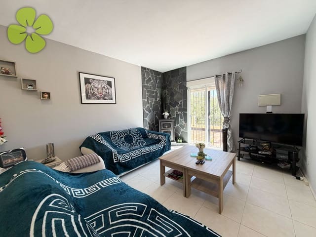3 Zimmer Villa zu verkaufen in Líjar mit Pool - 245.000 € (Ref: 10008046)
