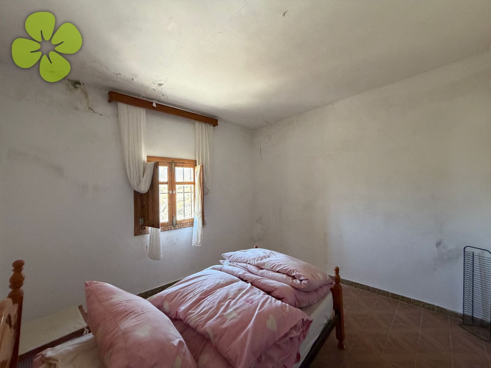 6 soverom Finca/Herregård til salgs i Oria med svømmebasseng - € 130 000 (Ref: 10014162)