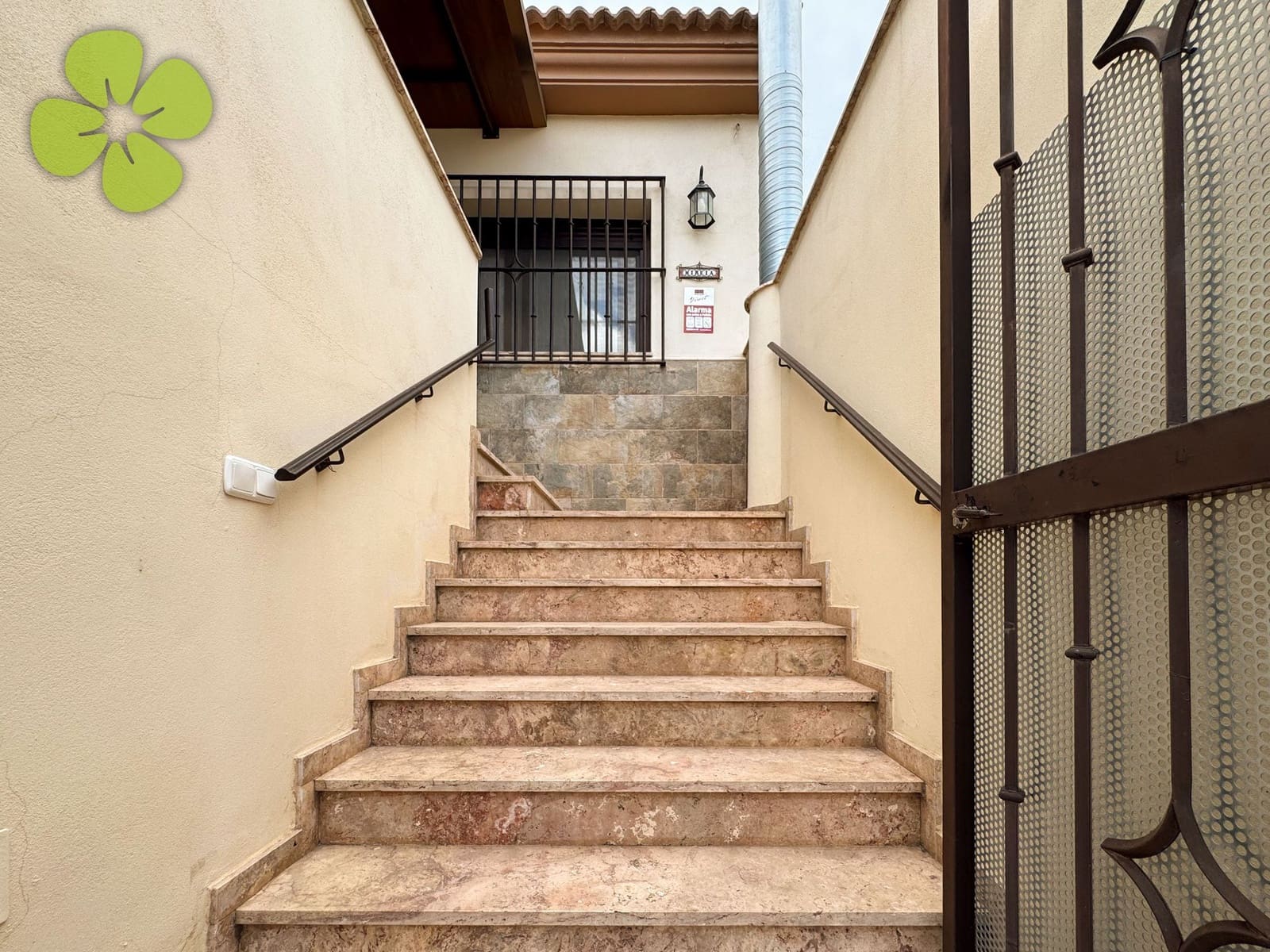 5 sypialnia Willa na sprzedaż w Cela - 236 000 € (Ref: 10026602)