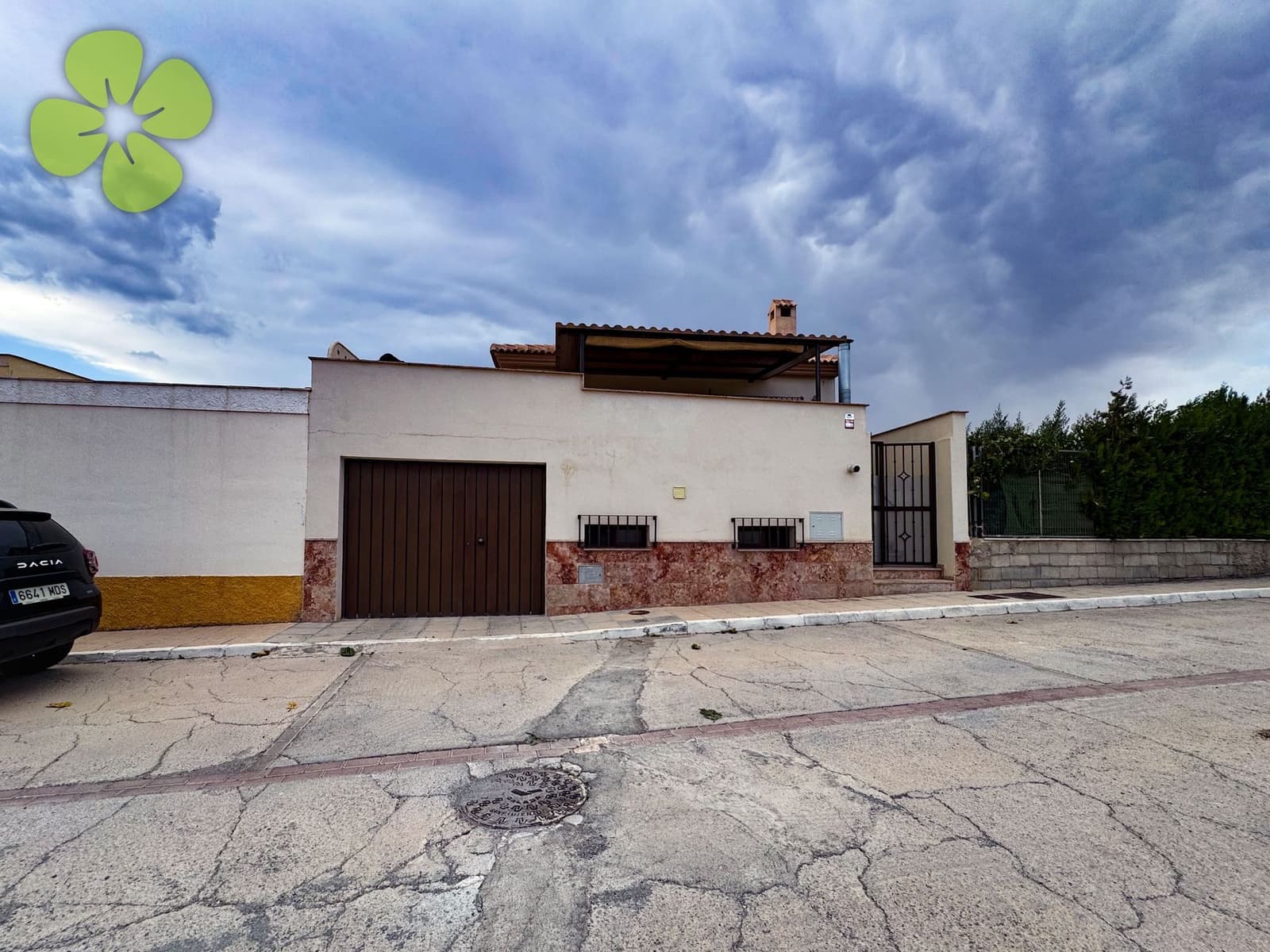 5 sypialnia Willa na sprzedaż w Cela - 236 000 € (Ref: 10026602)