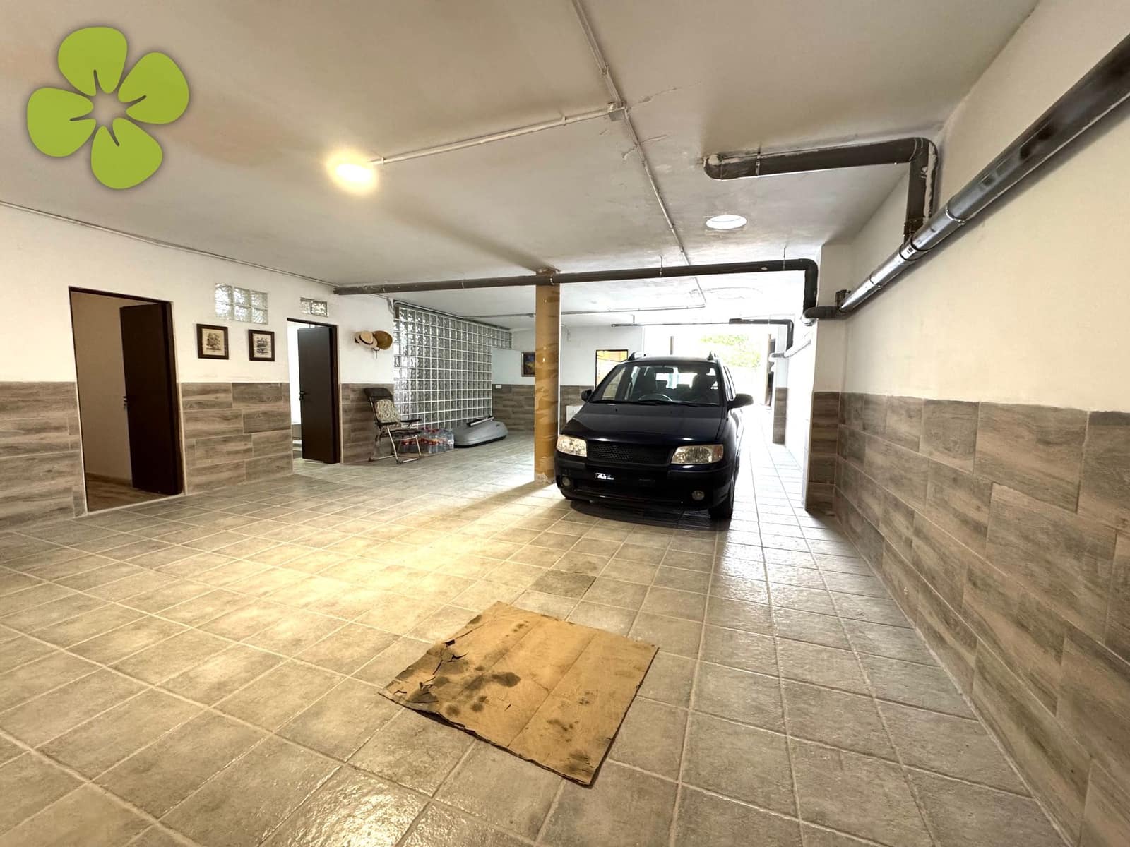 5 bedroom Villa for sale in Cela - € 236,000 (Ref: 10026602)
