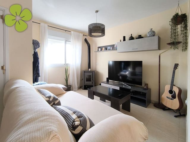 2 makuuhuone Huoneisto myytävänä paikassa La Alfoquia, Zurgena - 120 000 € (Ref: 10033128)