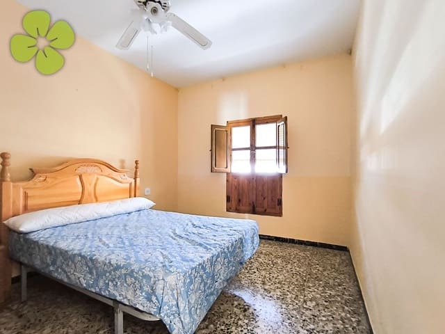 3 slaapkamer Huis te koop in Cantoria - € 99.500 (Ref: 10034580)