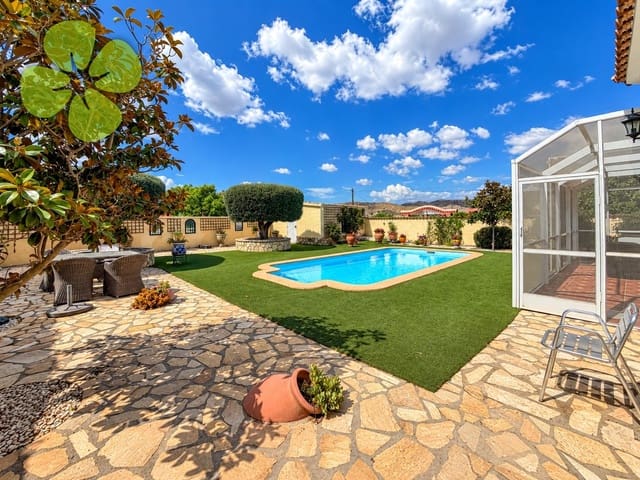 3 Zimmer Villa zu verkaufen in Arboleas mit Pool - 375.000 € (Ref: 10070217)