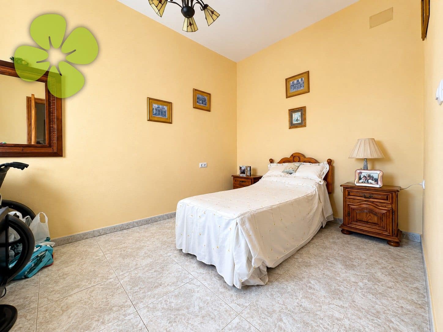 Chalet de 4 habitaciones en Arboleas en venta con piscina - 275.000 € (Ref: 10080020)