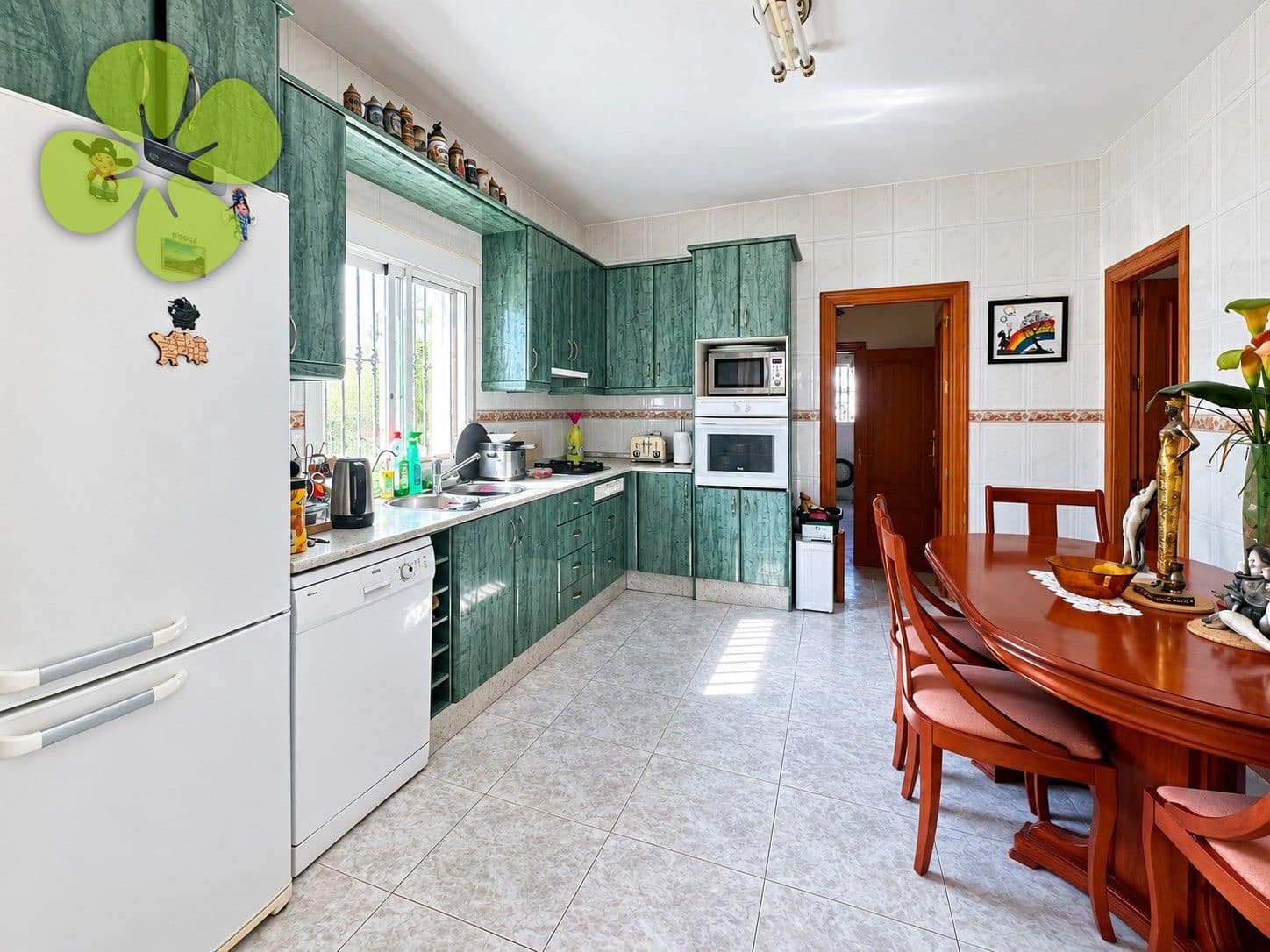 Chalet de 4 habitaciones en Arboleas en venta con piscina - 275.000 € (Ref: 10080020)