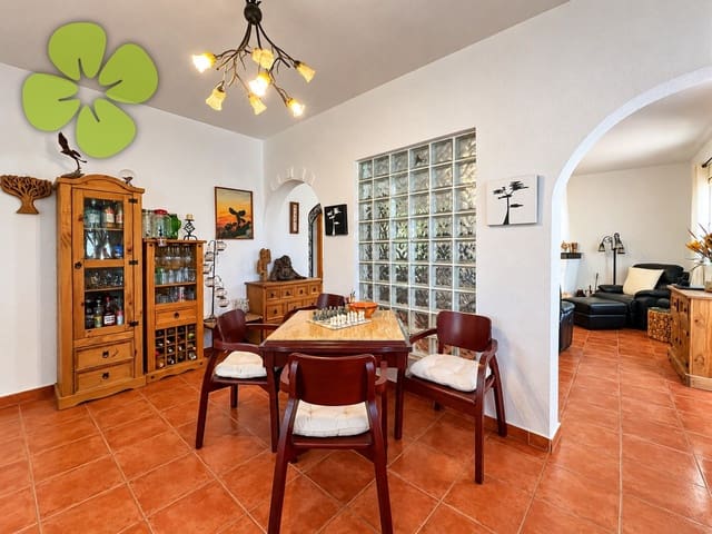 4 chambre Villa/Maison à vendre à Partaloa avec piscine - 275 000 € (Ref: 10080170)